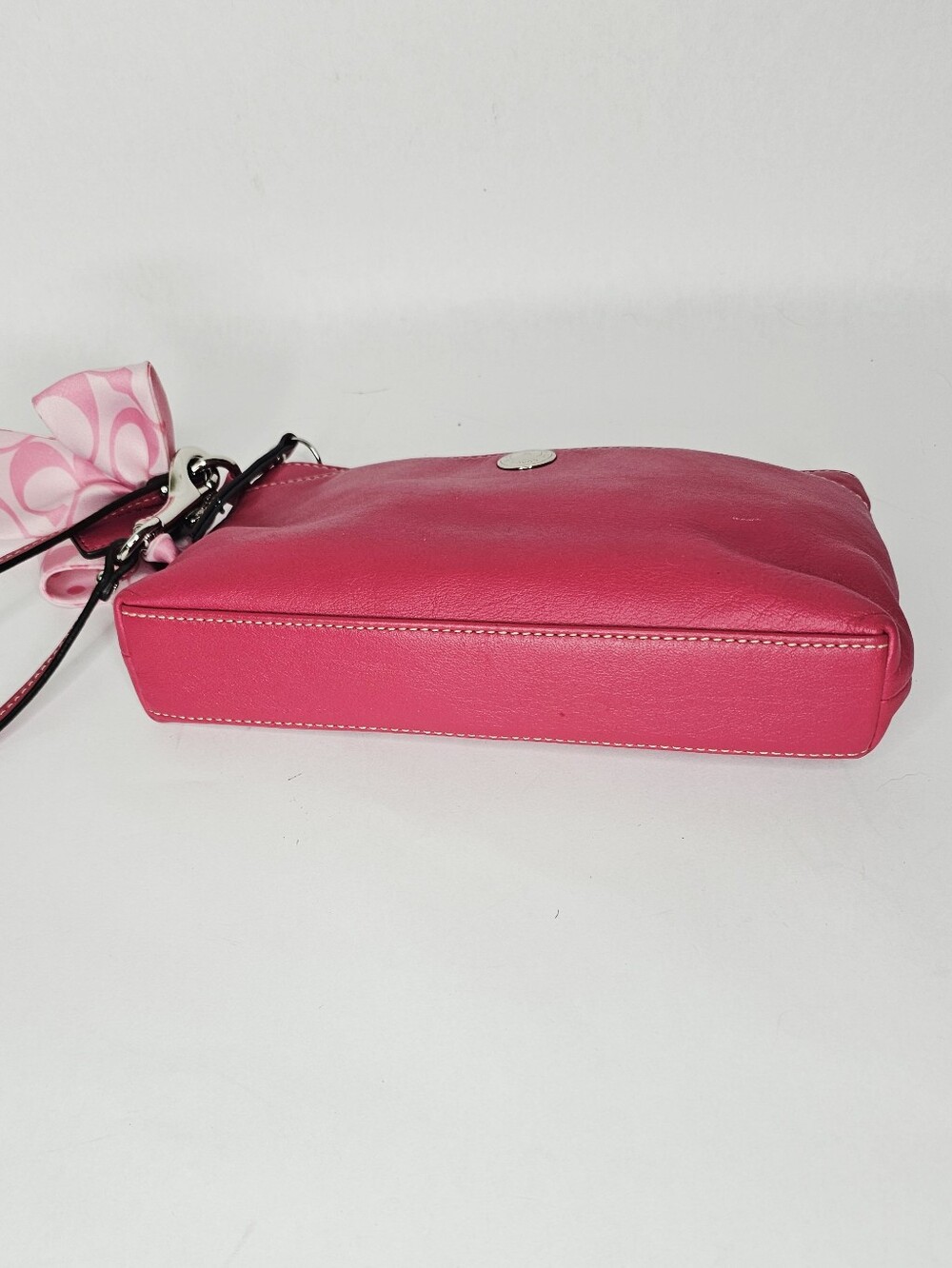Coach Fuchsia Pink Leather Wristlet Clutch Wristlet - Picture 4 of 12